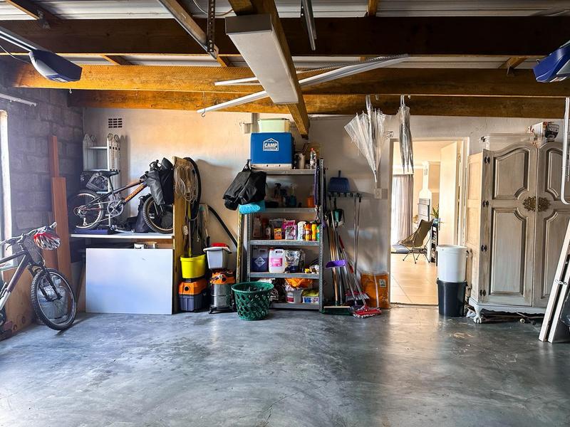 3 Bedroom Property for Sale in Wellway Park East Western Cape